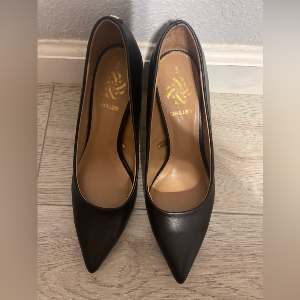 Sam and Libby black high heels size 9
